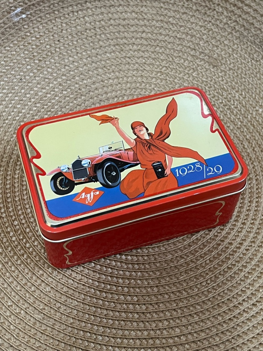 Red Vintage Decorative Tin Box